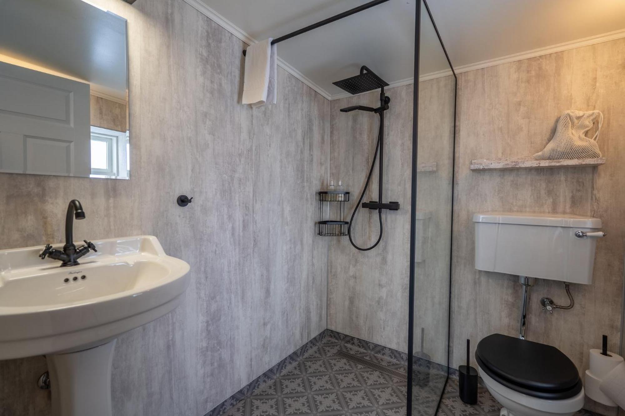Hotel Bloenduos بلونديوس المظهر الخارجي الصورة